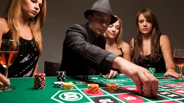 10 Tips dan Trik Rahasia dari Ahli Poker Online yang Perlu Anda Ketahui